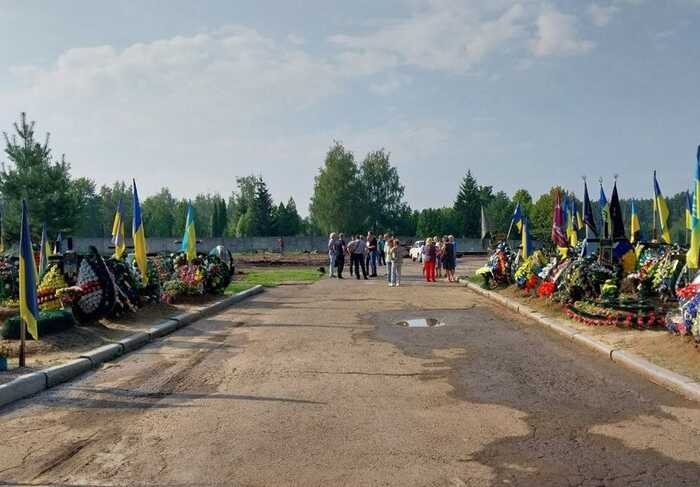 У Сумах розірвали договір на будівництво кладовища для військових за 32 млн гривень із завищеними цінами