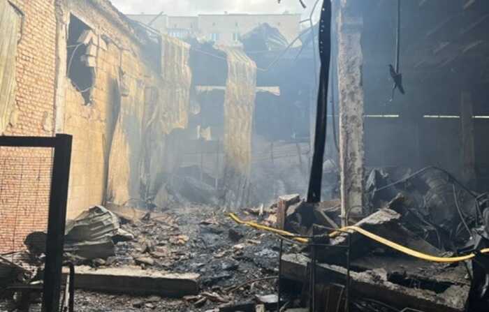 В Ізюмі внаслідок атаки дронів знищено відділення "Нової пошти"