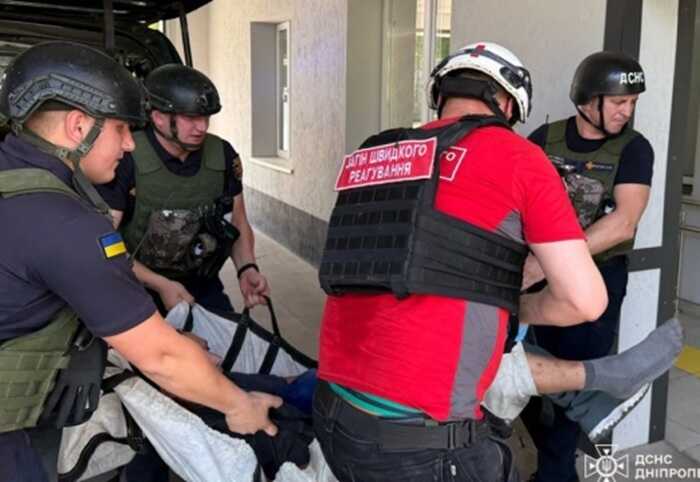У Нікополі внаслідок російської атаки загинув один цивільний, ще одного поранено