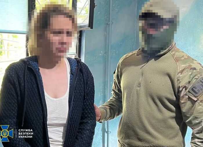 СБУ затримала агентку ГРУ, яка готувала вибухівку для терактів на Одещині