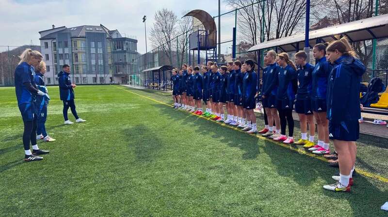 Збірна України з футболу програла з рахунком 0:10 і вилетіла до нижчого дивізіону у відборі на чемпіонат Європи 2025 U19 серед дівчат qzeihqiddziuzzrz